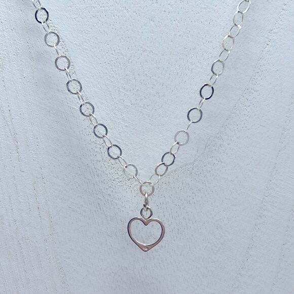 925 Italy Signed FAS Heart Pendant wit Circle Chain Link Necklace - Picture 1 of 8